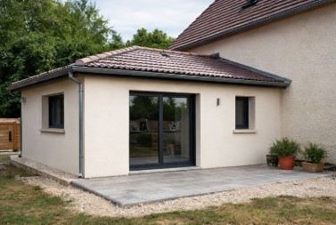 Extension de maison réalisée par une entreprise de maçonnerie